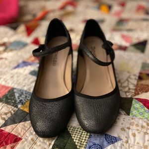 Silver soft leather Repetto heels, sz 37, w/ box!